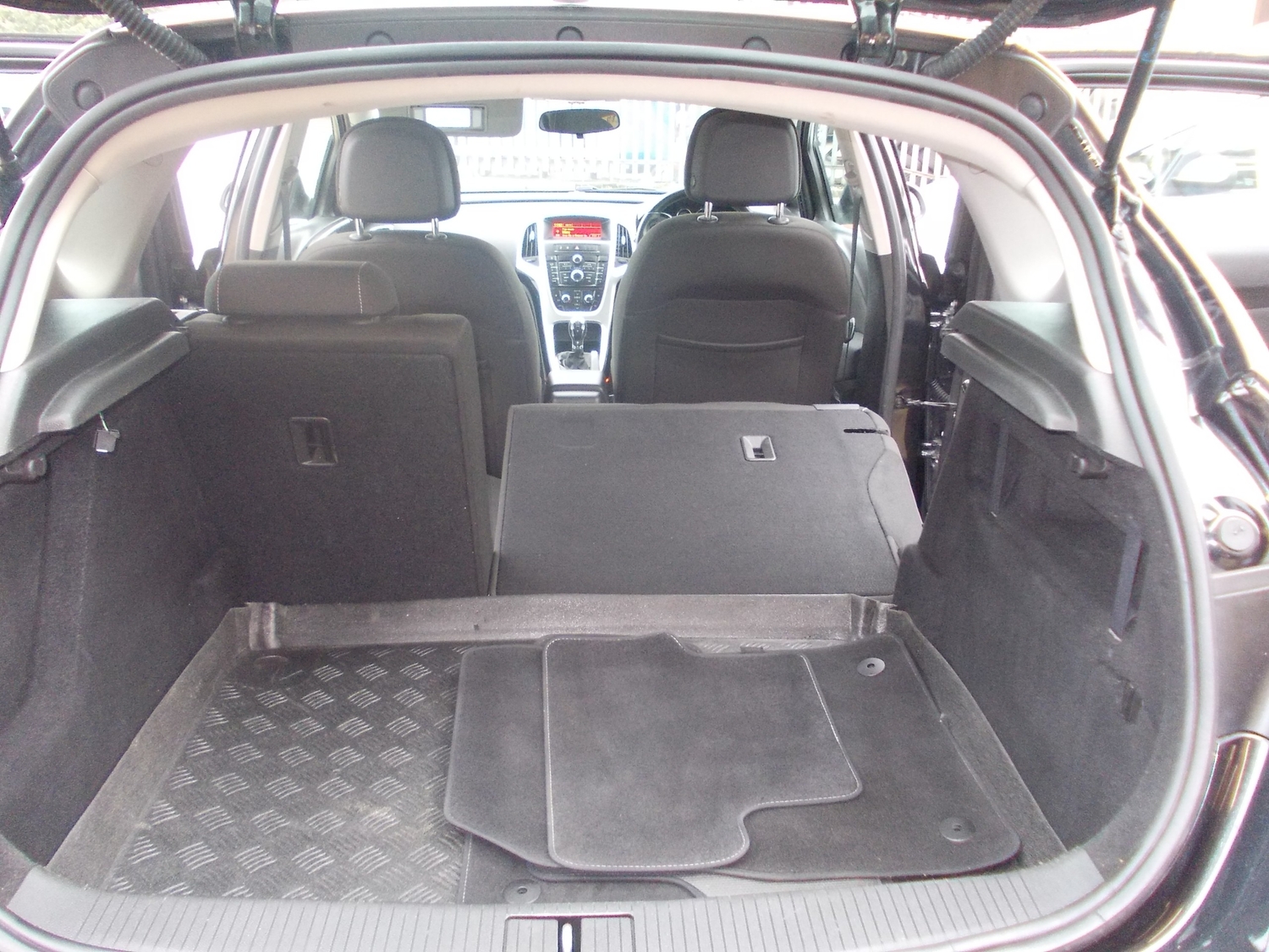 Vauxhall Astra 2015 - Cars