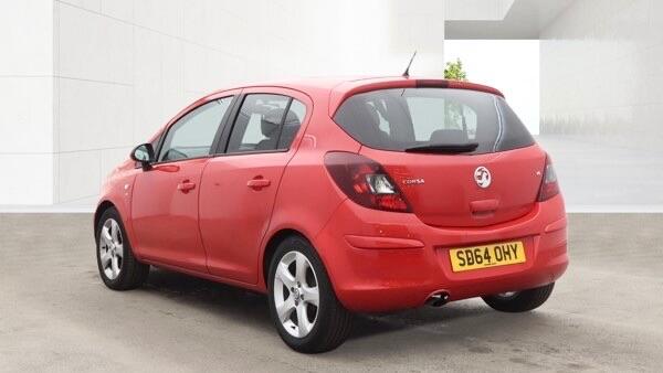 [ berth ]Vauxhall Corsa