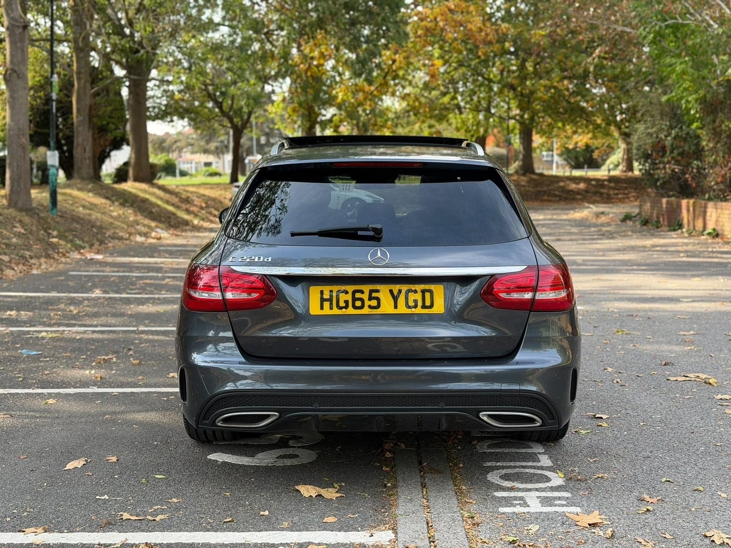 Mercedes-Benz C Class 2015 - Cars in Uxbridge