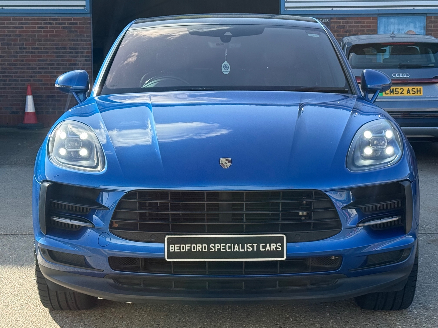 Porsche Macan Bedford