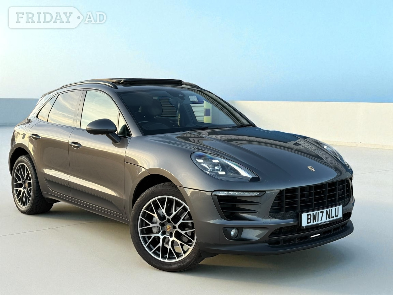 Porsche Macan 2017 in Wolverhampton