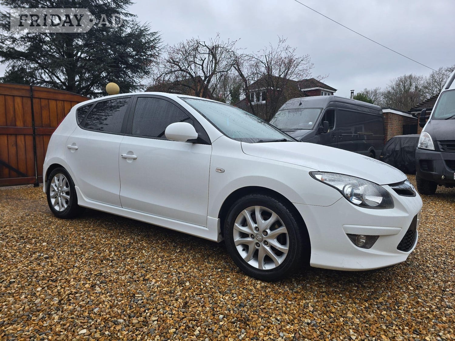 Hyundai i30 2011 in Aldershot