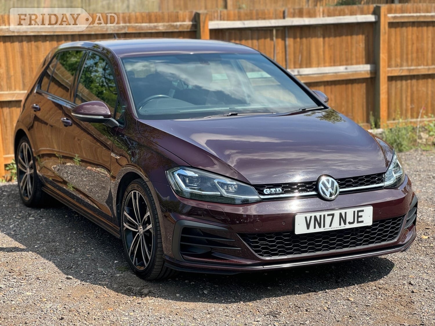 Volkswagen Golf 2017 - Cars