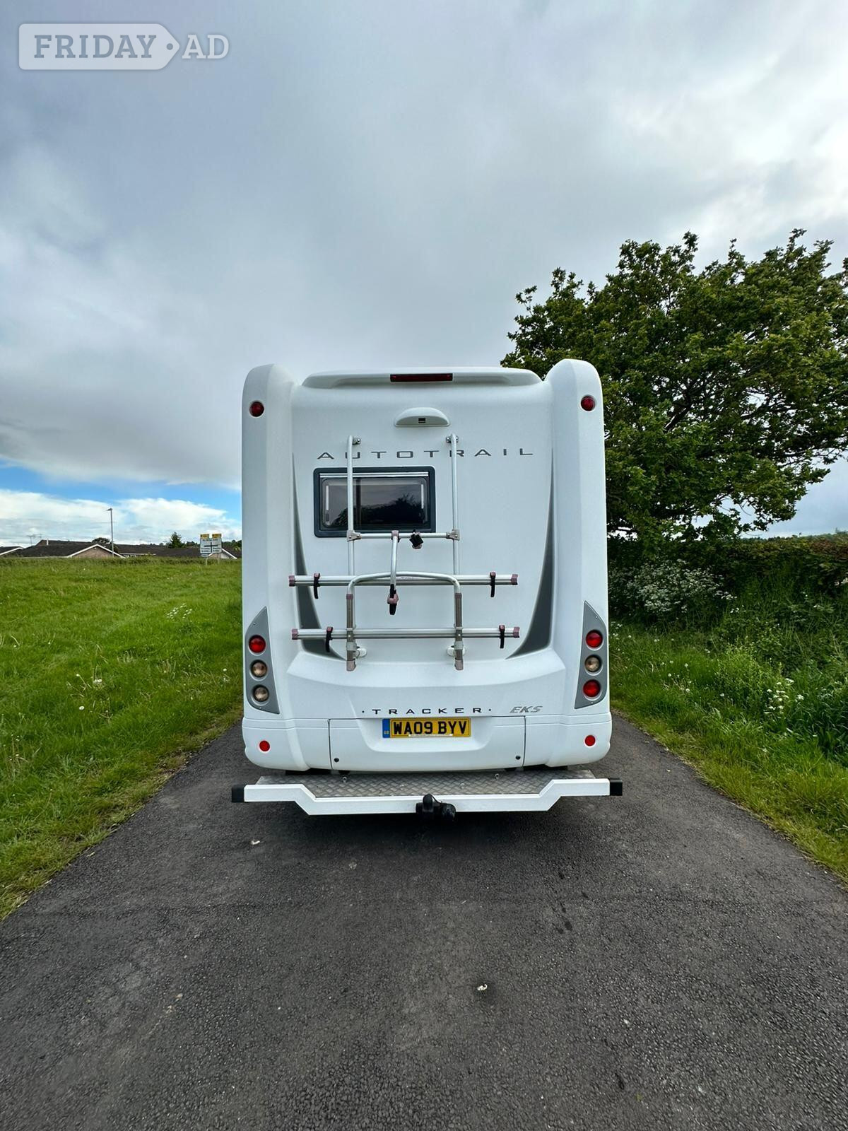 Auto-Trail Tracker EKS Bridgend