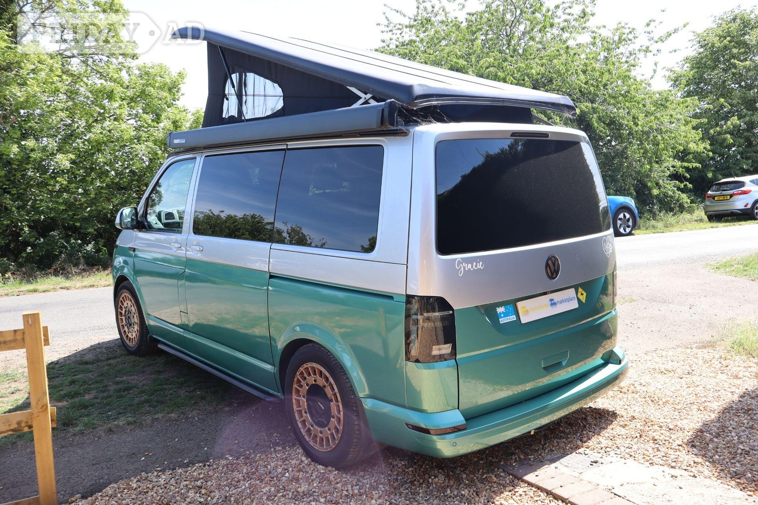 [4 berth ]Volkswagen Transporter T28 Highline 'BIG WAVE' Campervan