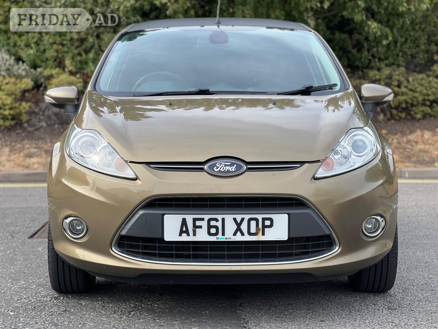 [ berth ]Ford Fiesta