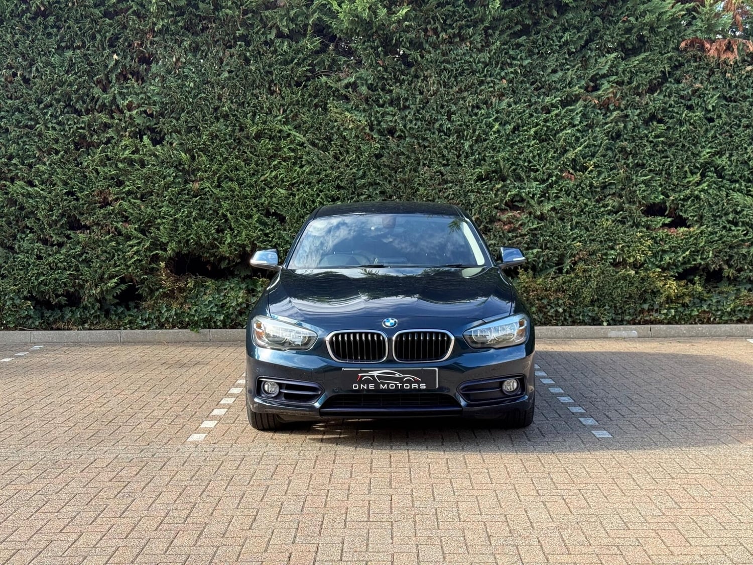 BMW 1 Series 2015 - Cars