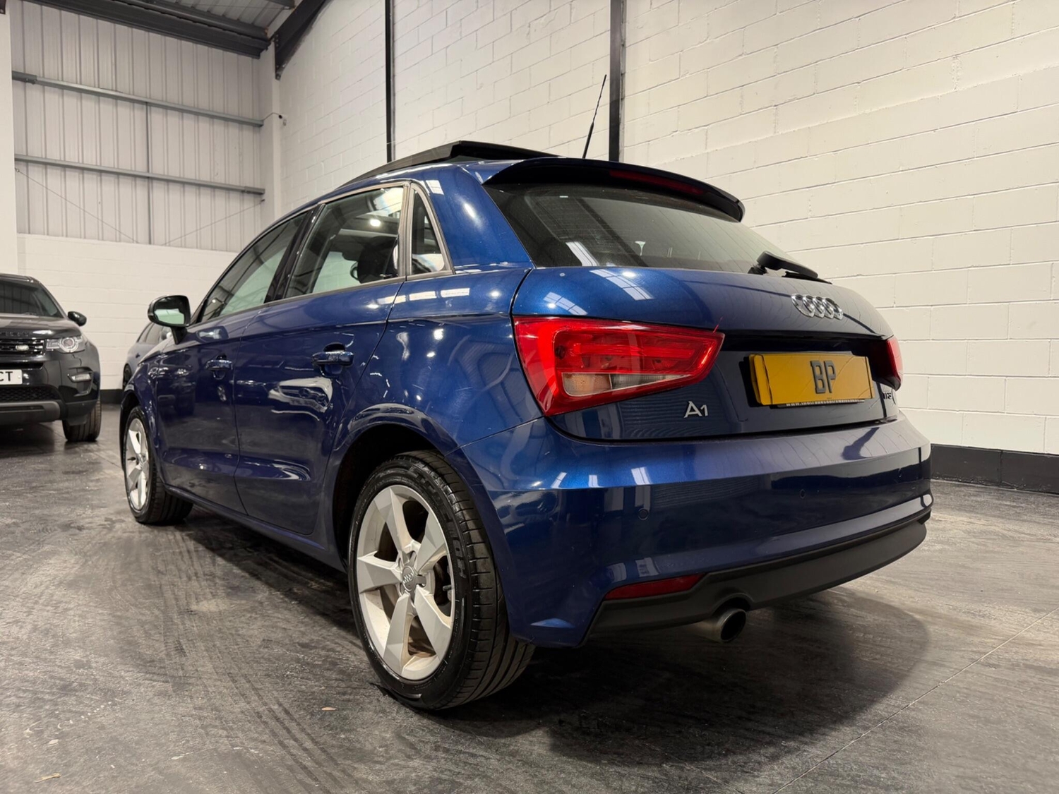 Audi A1 2017 - Cars