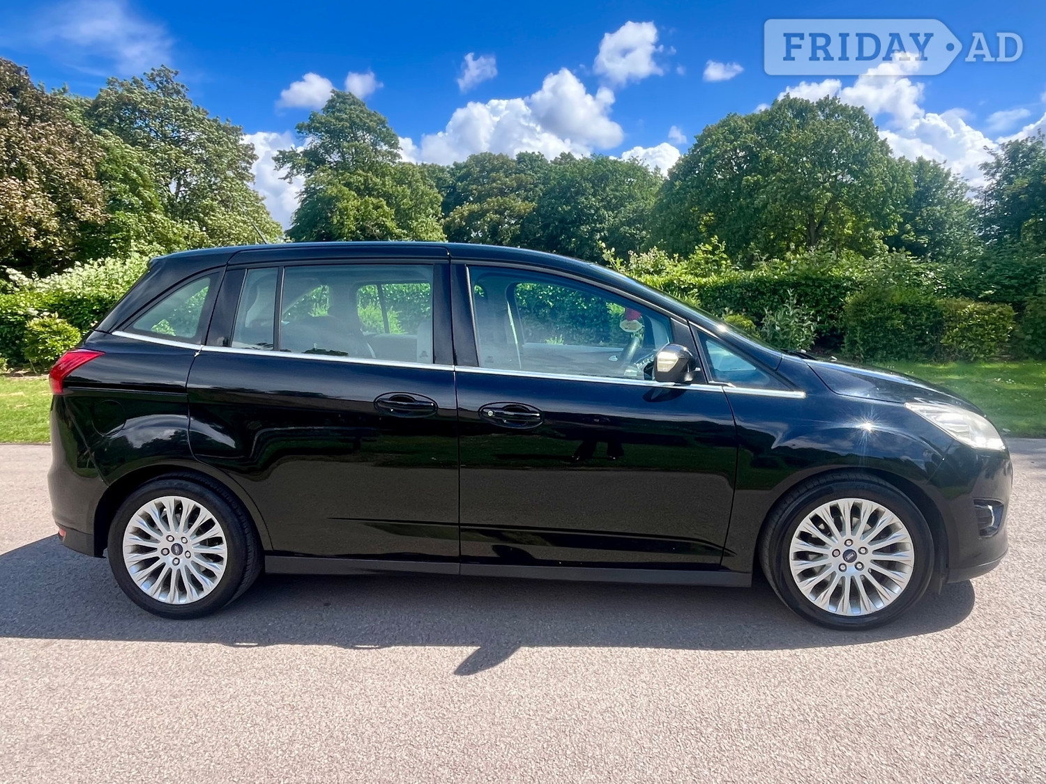 [ berth ]Ford Grand C-MAX