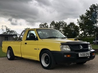 Mitsubishi L200 2005