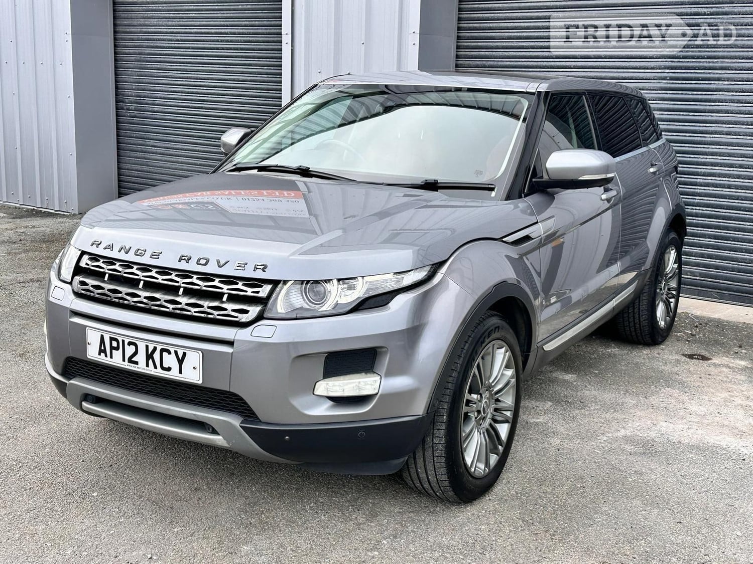 [ berth ]Land Rover Range Rover Evoque