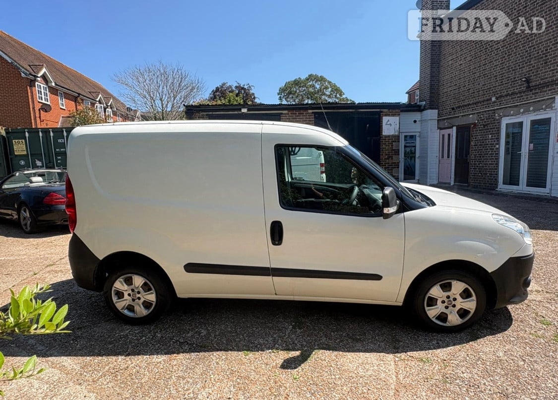 Fiat Doblo 2011 - Vans & Commercial Vehicles