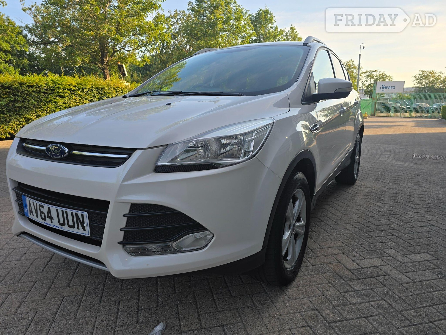 [ berth ]Ford Kuga
