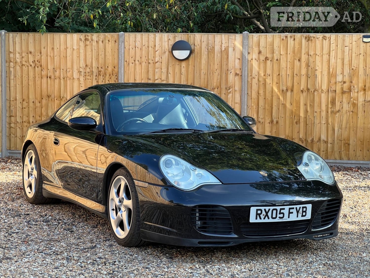 Porsche 911 2005 in Cranleigh