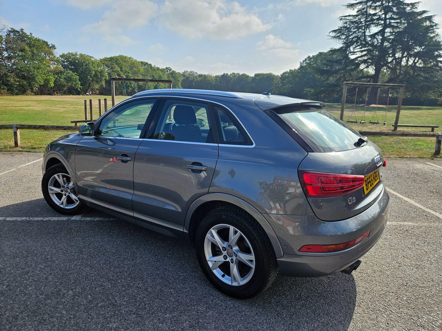 Audi Q3 2015 - Cars in Chertsey