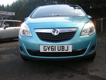 Vauxhall Meriva 2012