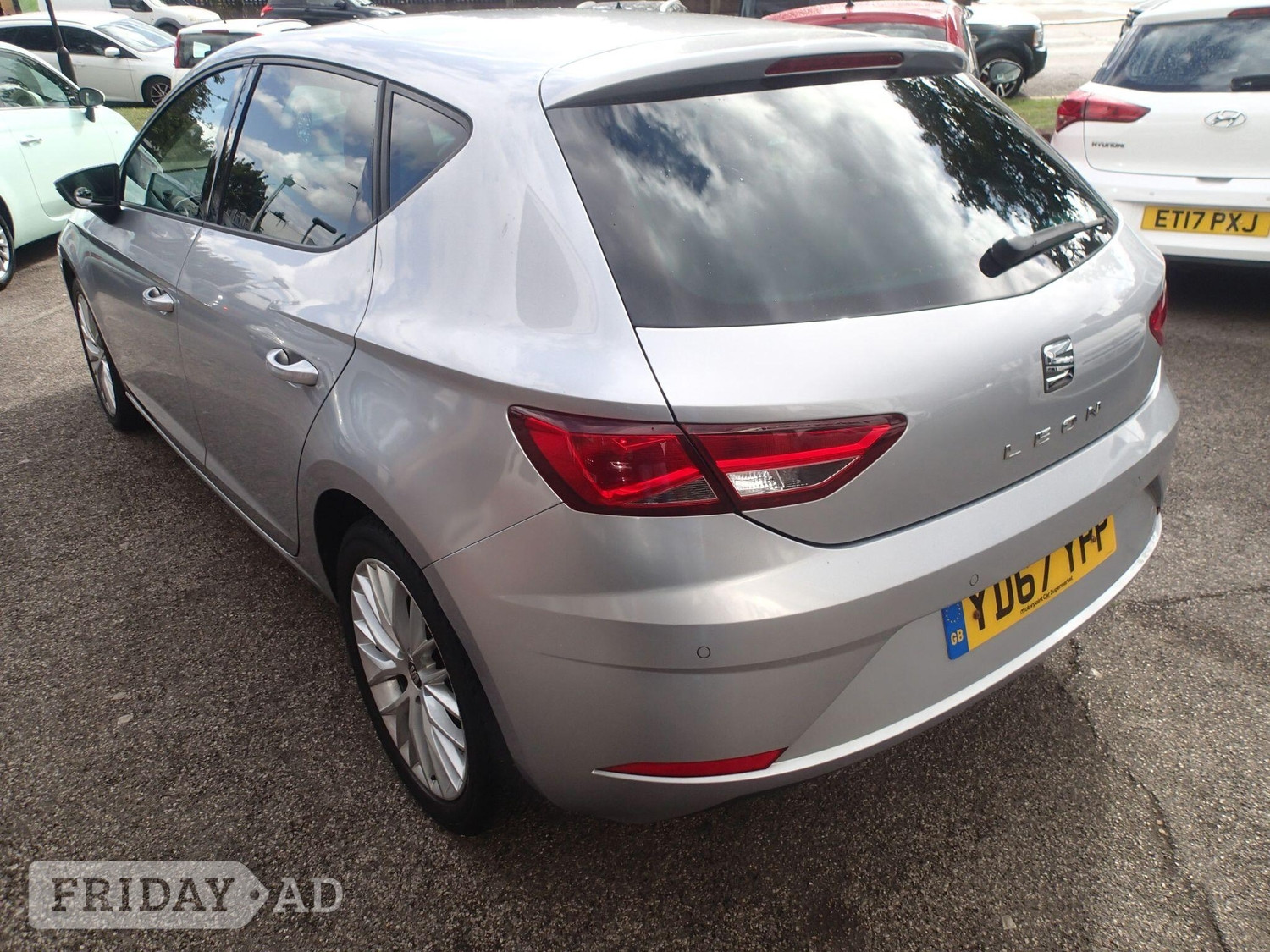 SEAT Leon 2017 - Cars in Leigh-On-Sea