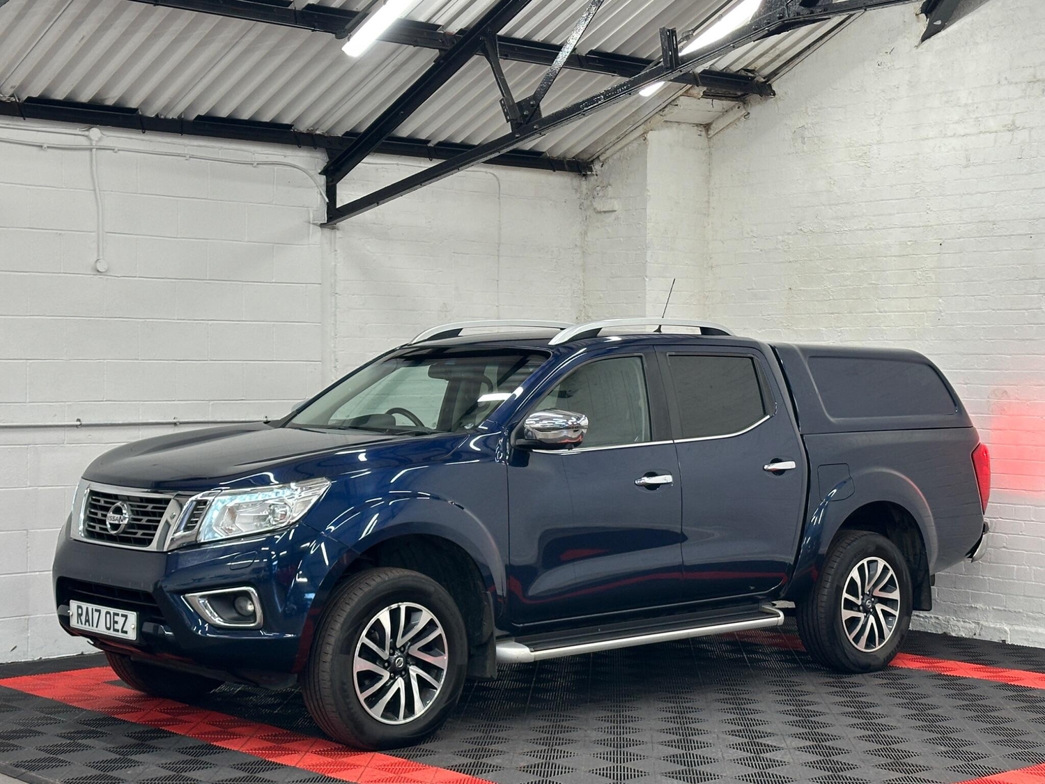 Nissan Navara 2017 - Vans & Commercial Vehicles