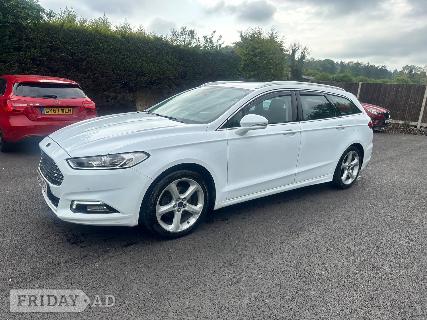 [ berth ]Ford Mondeo