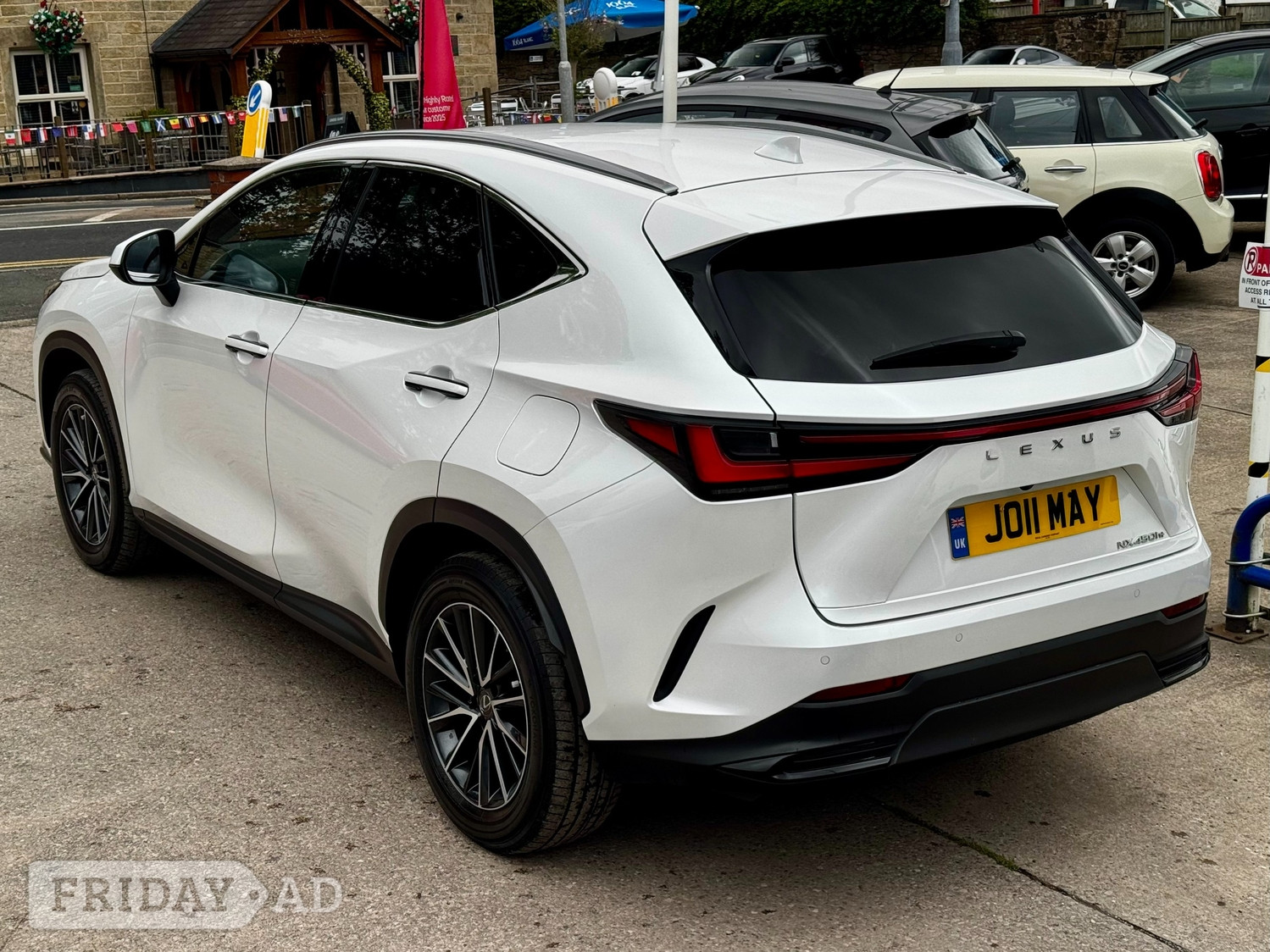 Lexus NX 2023 - Cars