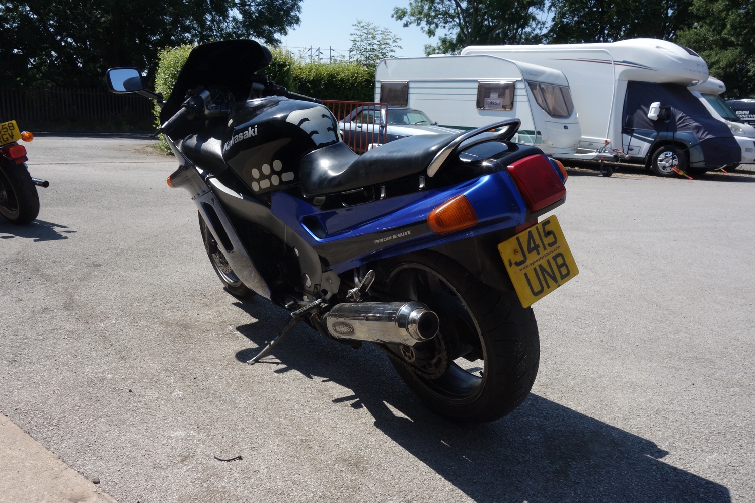 Kawasaki ZZR 1992 - Motorbikes, Scooters & Quads