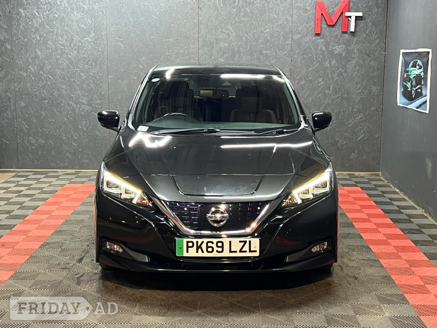 [ berth ]Nissan LEAF