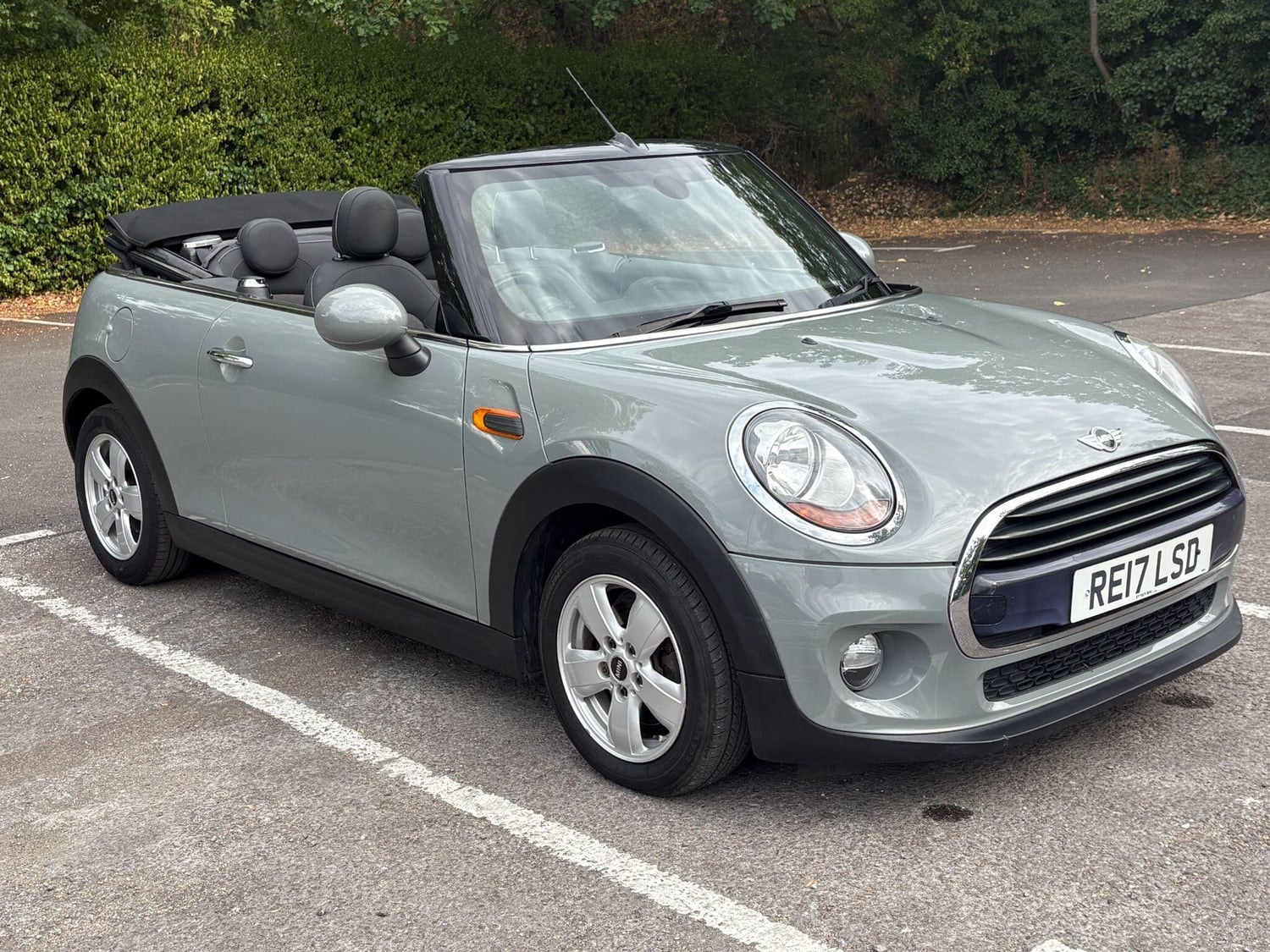 Mini Convertible 2017 in East Molesey