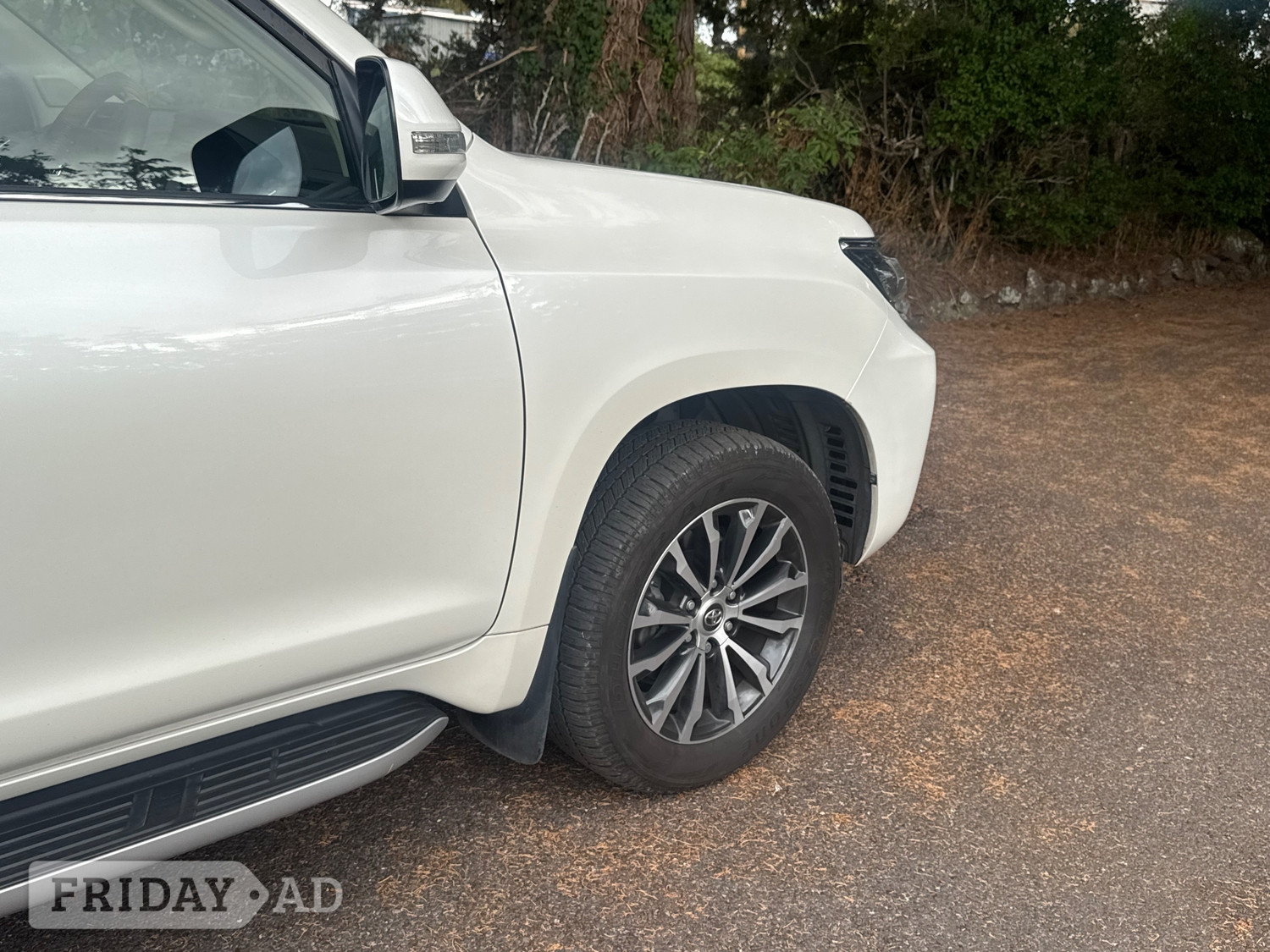 Toyota Land Cruiser 2023 - Cars in Exeter