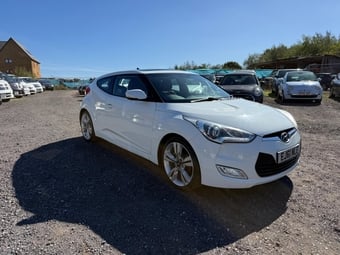 Hyundai Veloster 2011