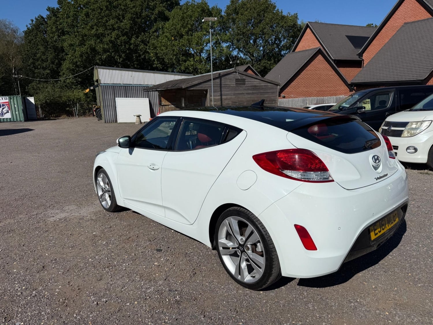 Hyundai Veloster 2011 - Cars in Southampton