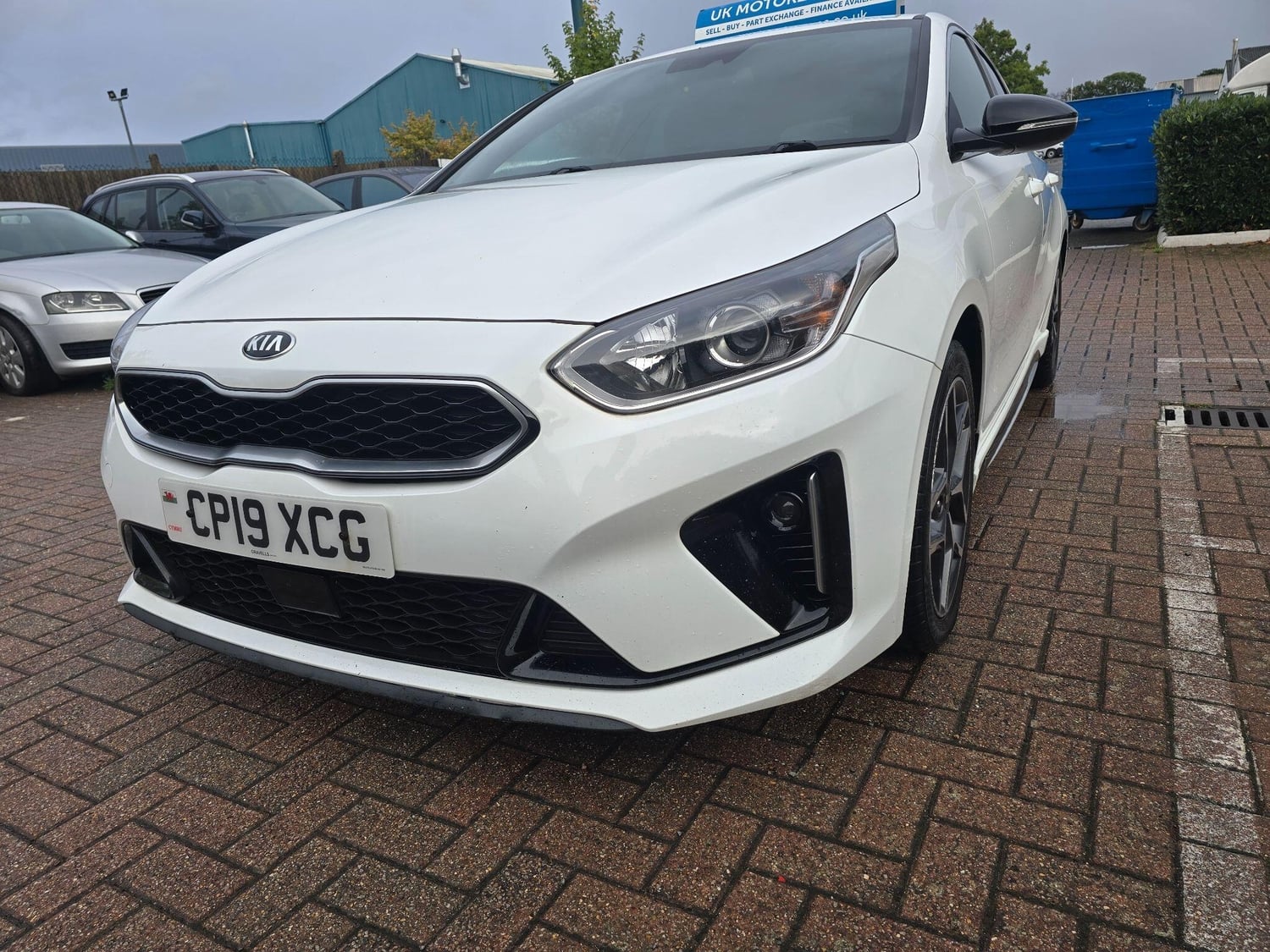 [ berth ]Kia Ceed