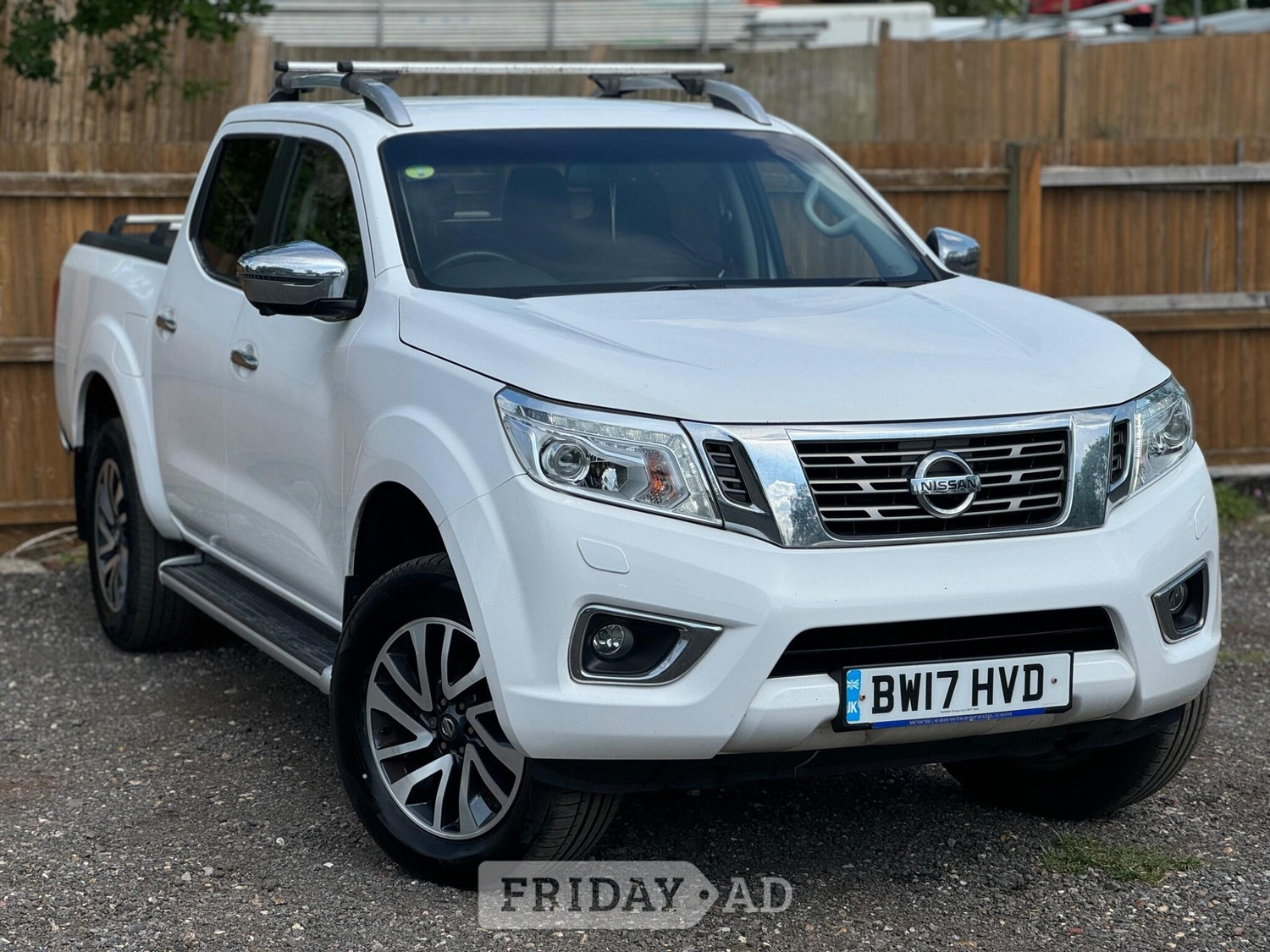 Nissan Navara 2017 in St. Albans