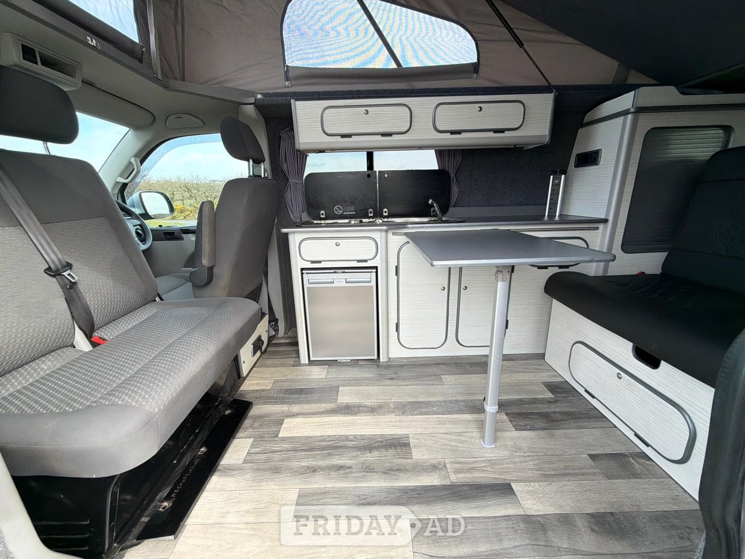 Volkswagen Transporter T28 2015 - Motorhomes & Caravans in Paignton