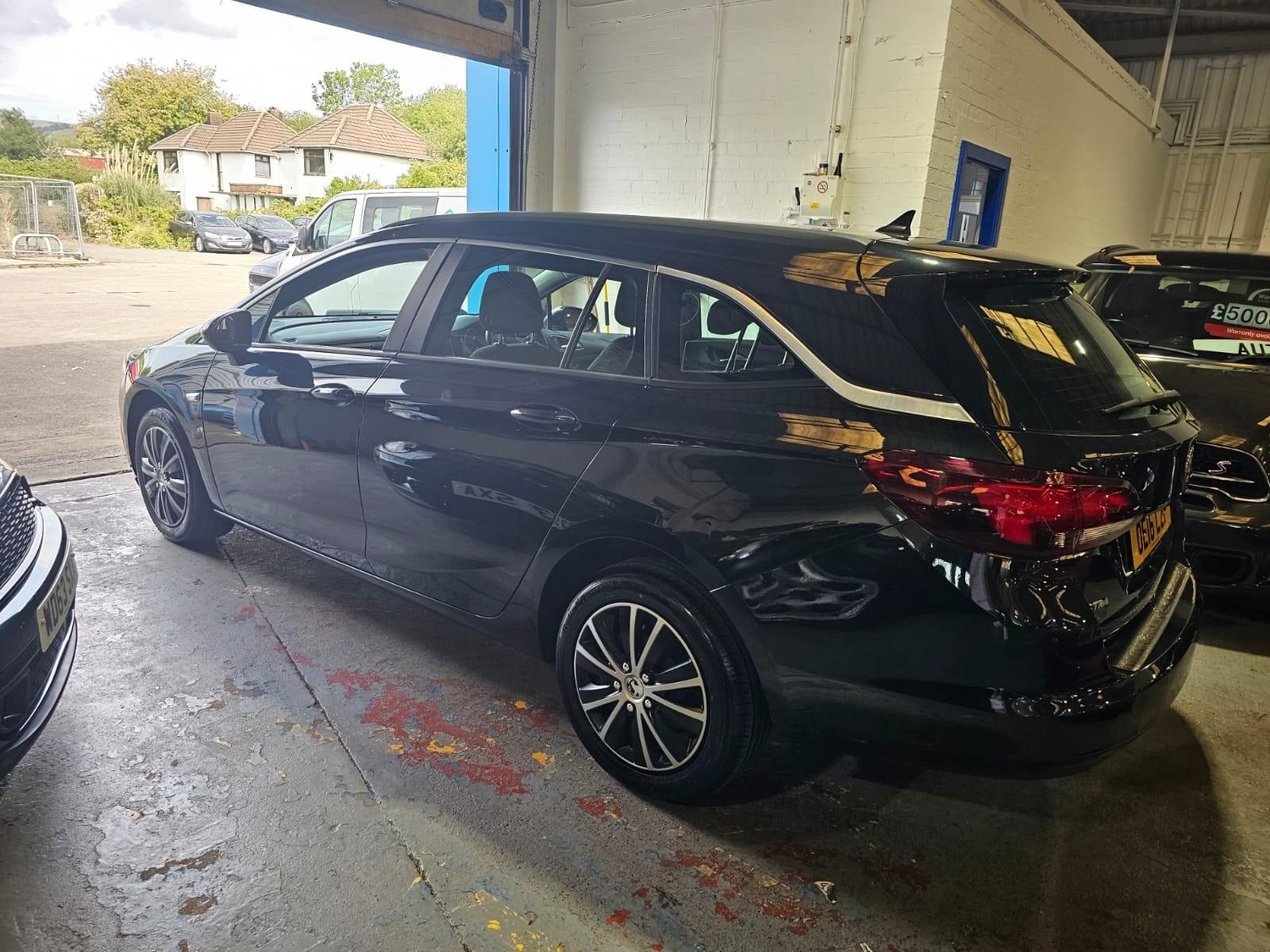 Vauxhall Astra 2016 - Cars in Pontypridd