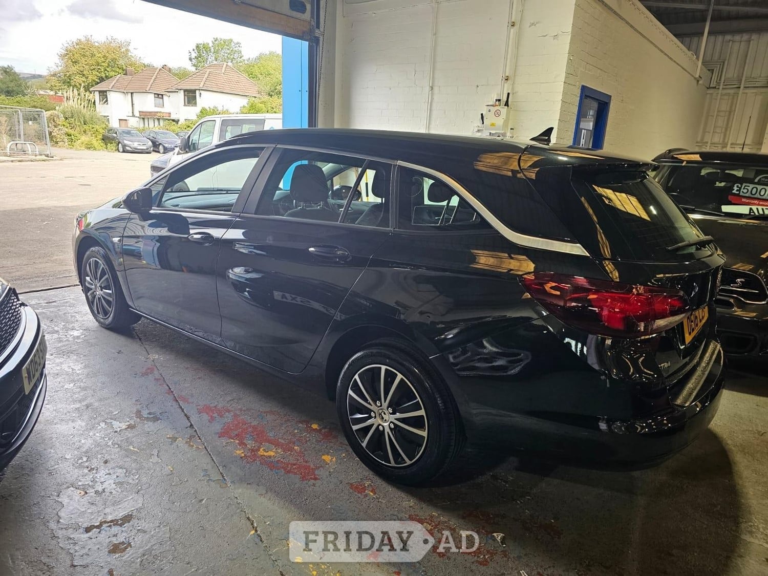 Vauxhall Astra 2016 - Cars in Pontypridd