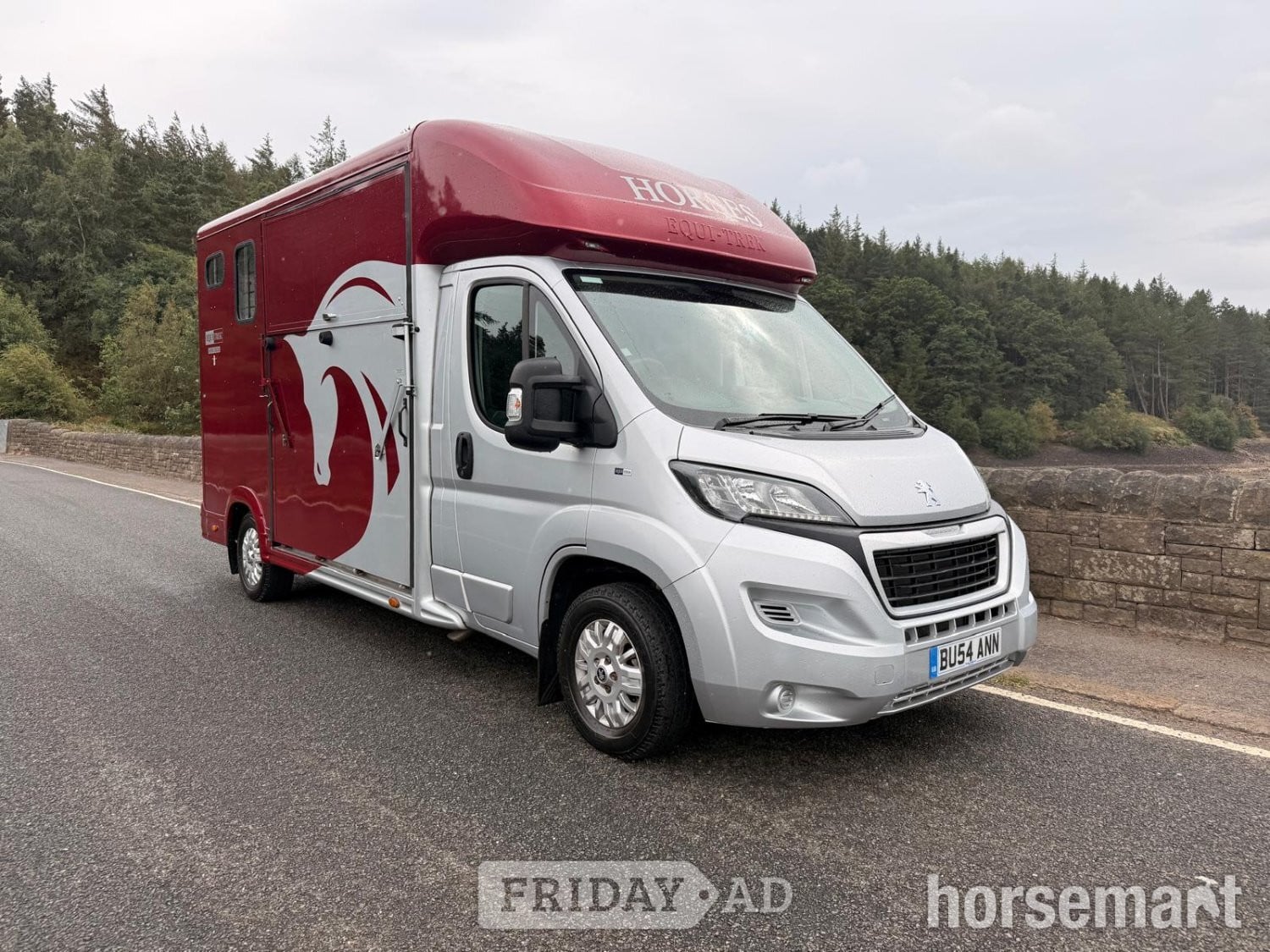 Equi-Trek Sonic Excel  Peugeot Horsebox in Sheffield