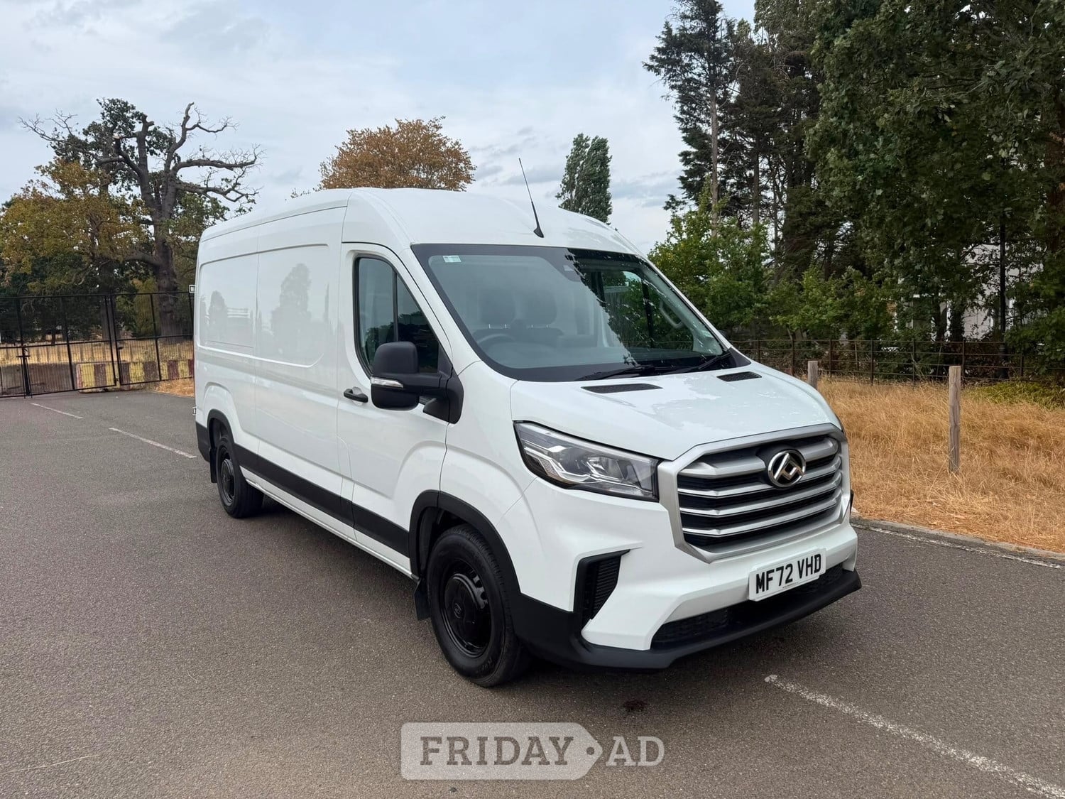 Maxus Deliver 9 2022 in Hayes