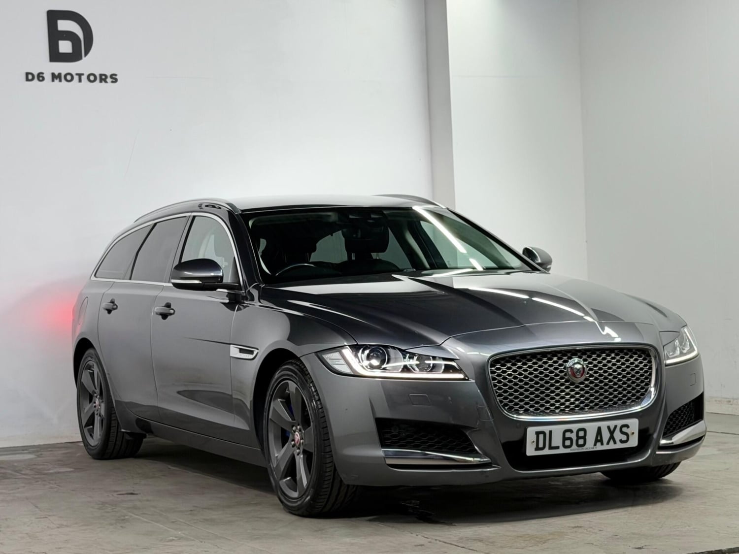 Jaguar XF 2019 - Cars