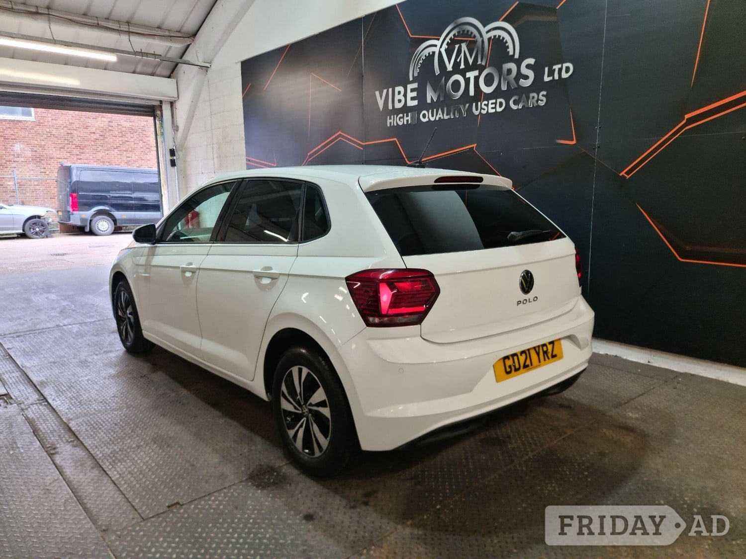 Volkswagen Polo 2021 - Cars