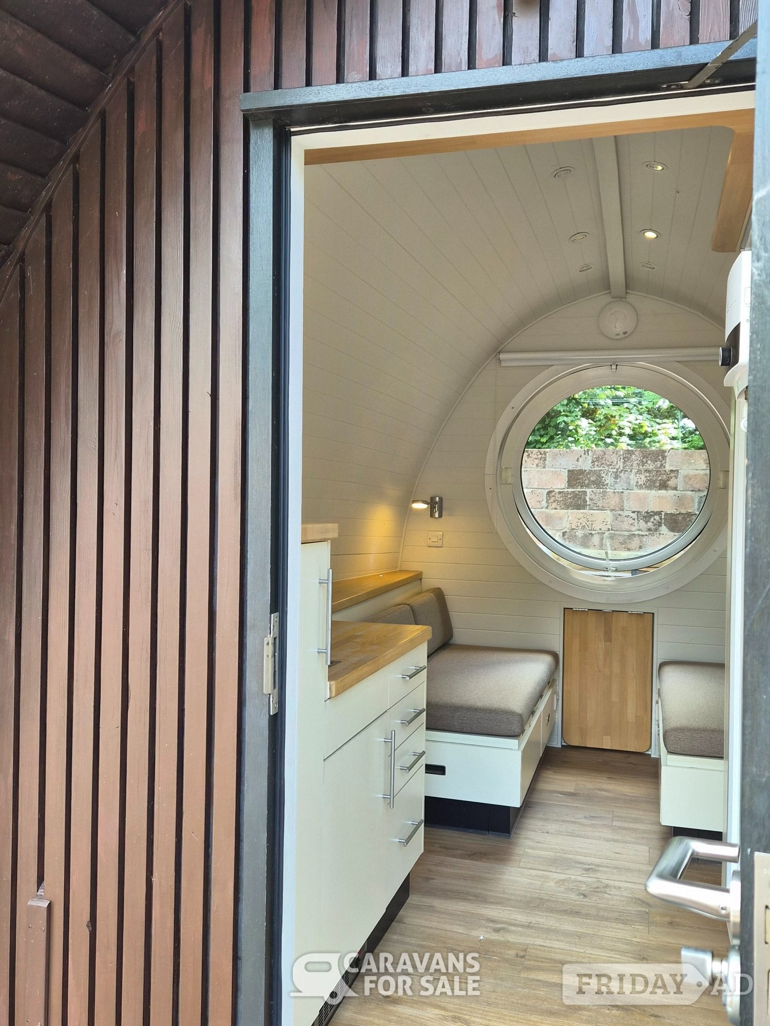 Allanton GLAMPING POD Exceptional 12ft glamping pod built to a high-spec. 