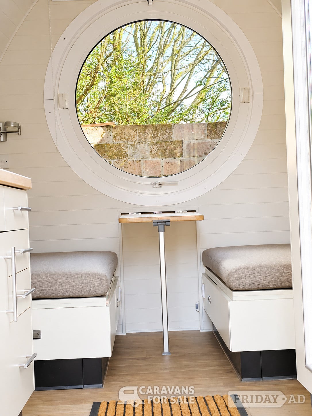 GLAMPING POD Exceptional 12ft glamping pod built to a high-spec.  - Holiday Homes in Allanton