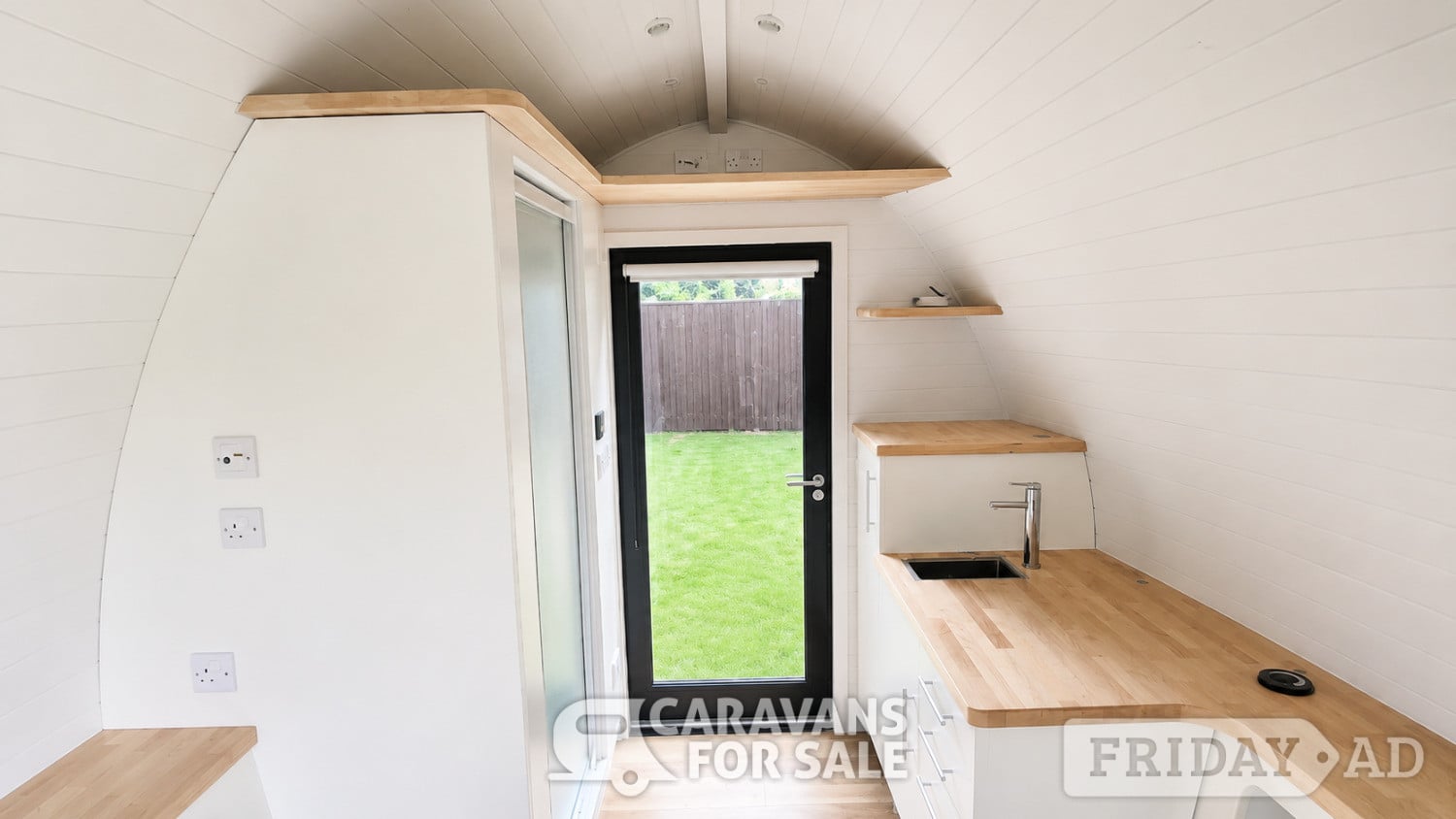 GLAMPING POD Exceptional 12ft glamping pod built to a high-spec.  - Holiday Homes