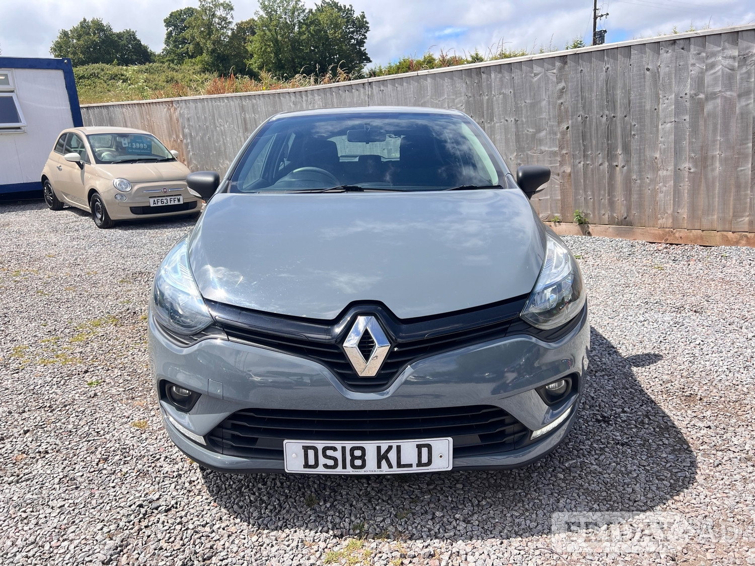 [ berth ]Renault Clio