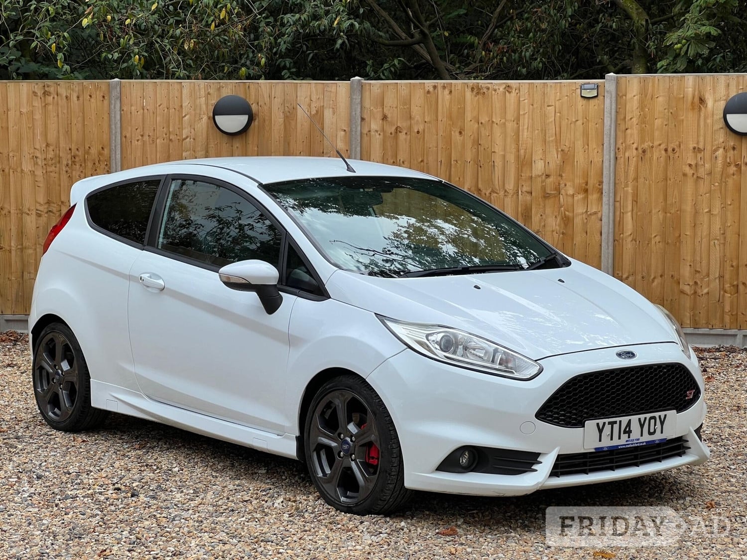 Ford Fiesta 2014 in Cranleigh