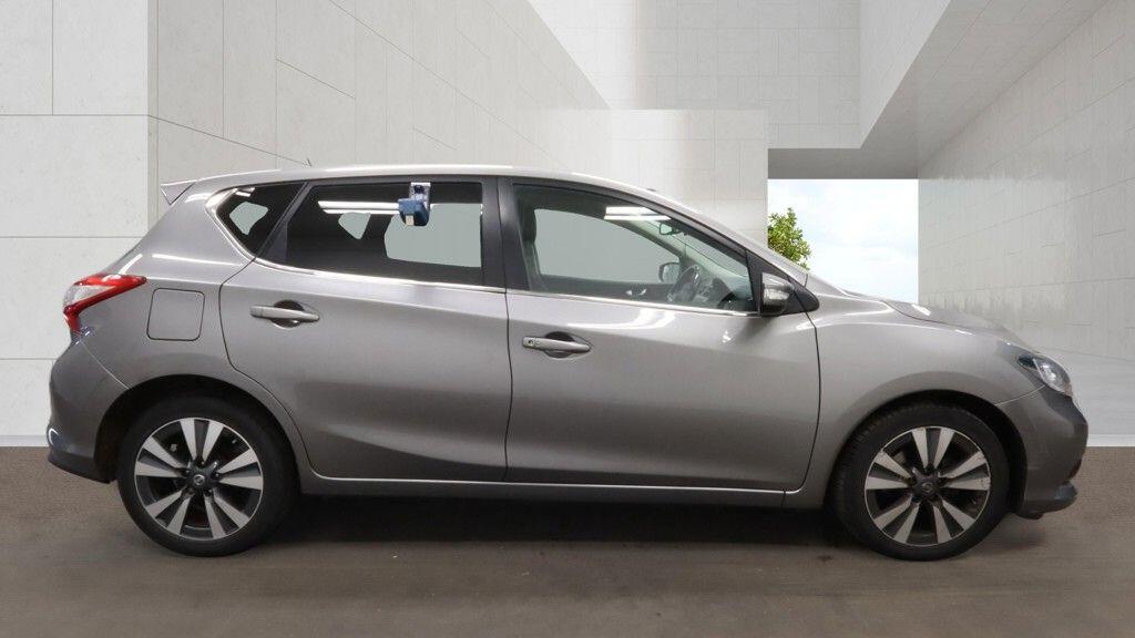 Nissan Pulsar 2015 - Cars
