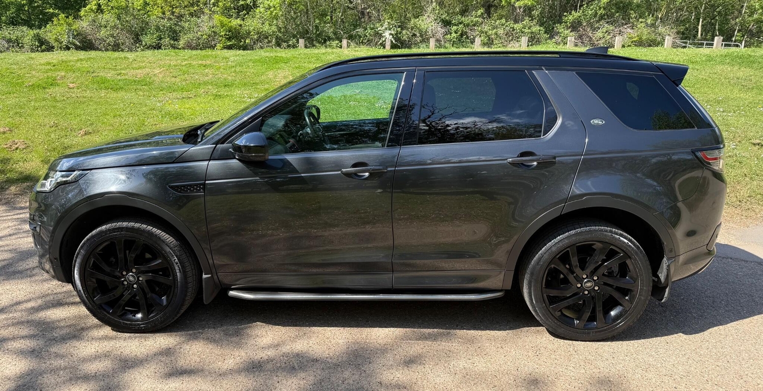 Land Rover Discovery Sport 2019 - Cars