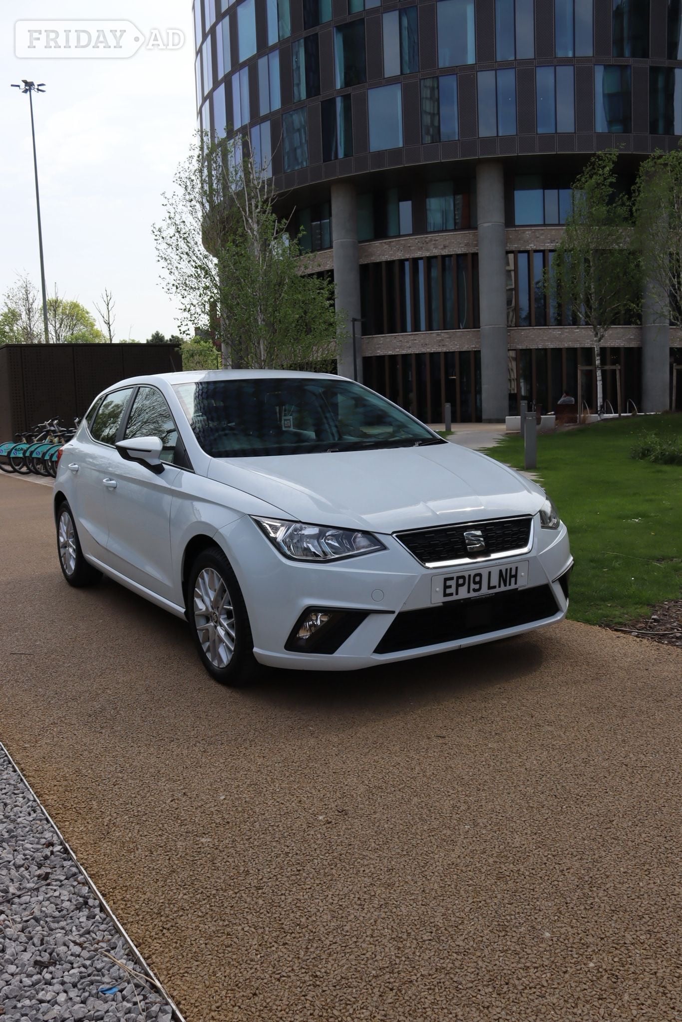 [ berth ]SEAT Ibiza