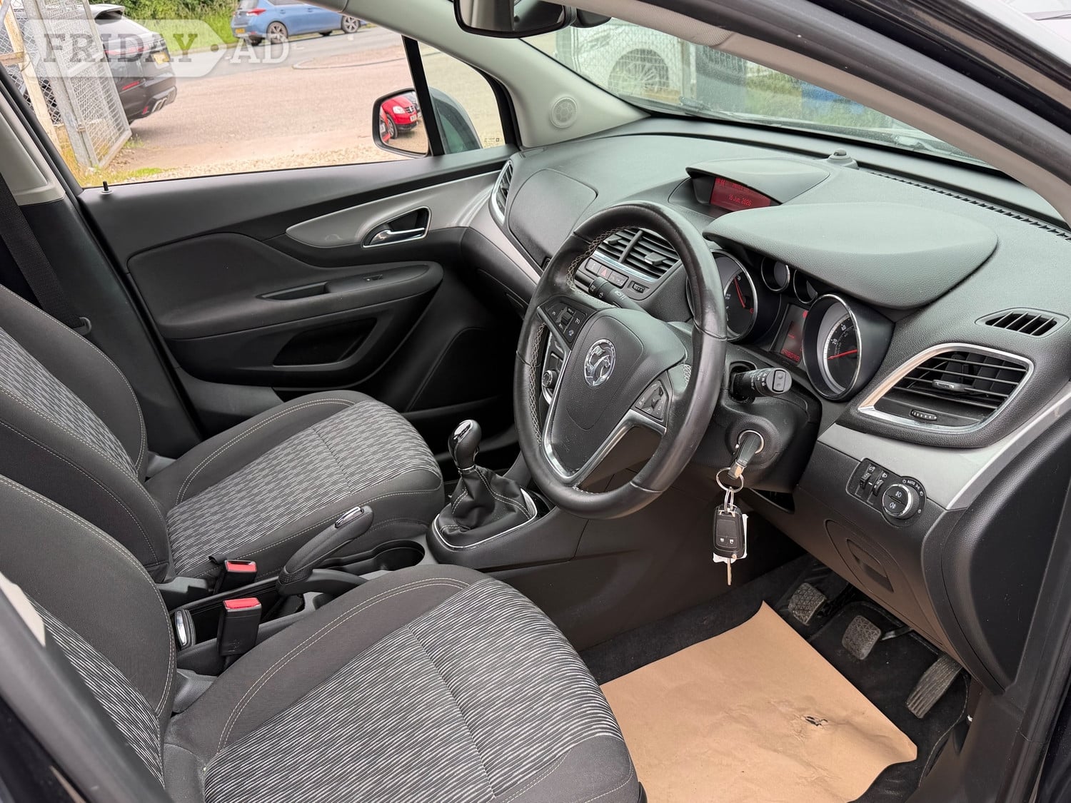 [ berth ]Vauxhall Astra