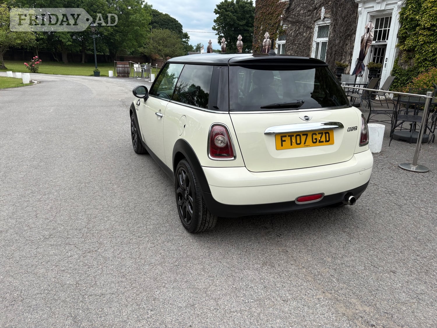 [ berth ]Mini Hatch