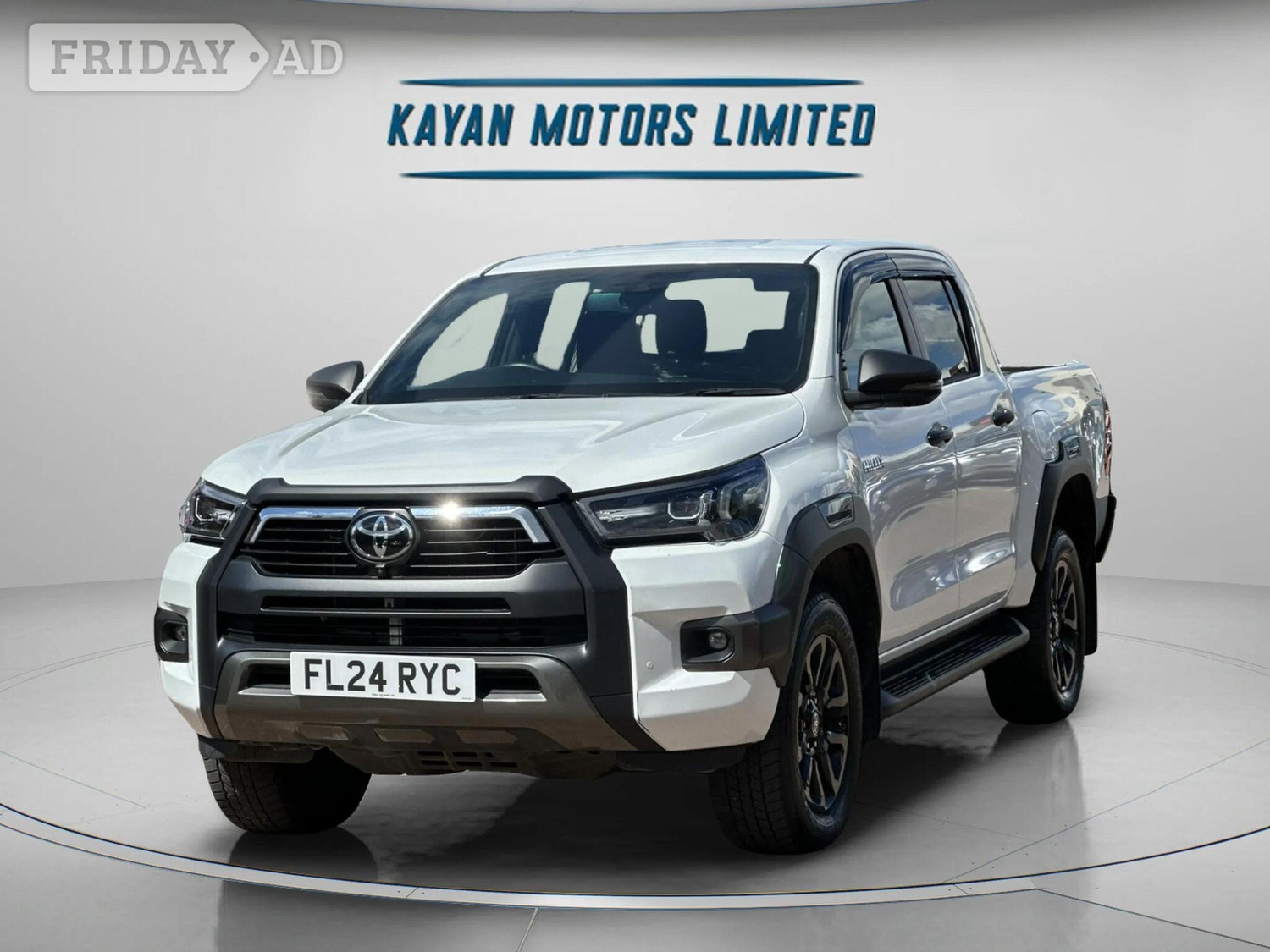 [ berth ]Toyota Hilux